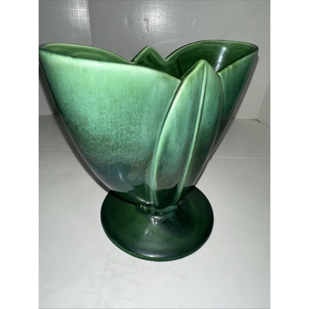 Amazing MCM Royal HAEGER - Art Deco TULIP FAN VASE GREEN Flower-Ware R1523